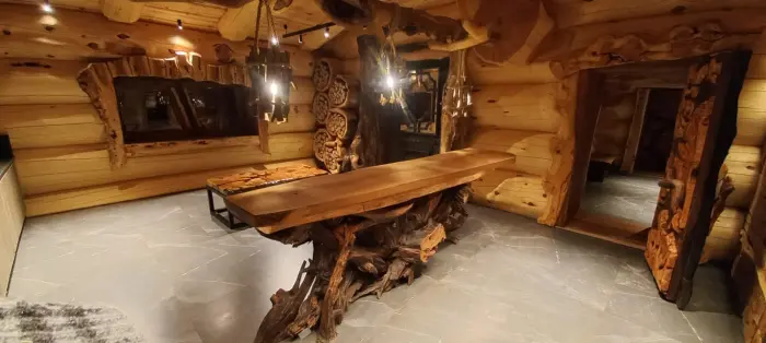 Выполняем работы по изготовлению уникальных вещей из дерева, корней, веток: лестницы, кровати, купели, беседки, столы, кресла.